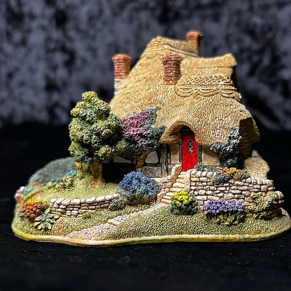 Rare Lilliput Lane | The Nineteenth Hole | British Collection - Picture 9 of 16